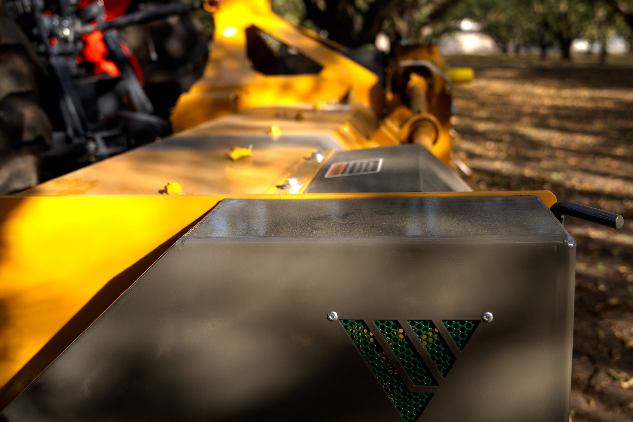 Vrisimo Sanitizer Orchard Mulcher