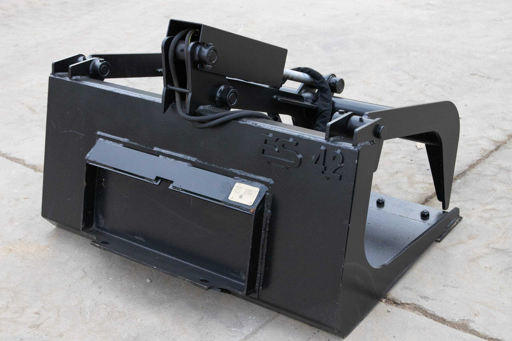 Express Steel 42-Inch Toro Dingo Solid Bottom Grapple;manufacturer family image, selected configuration may differ