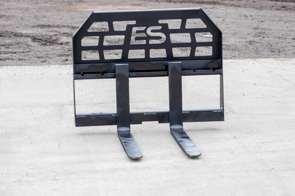 Express Steel Standard Pallet Forks; manufacturer family image, selected configuration may differ
