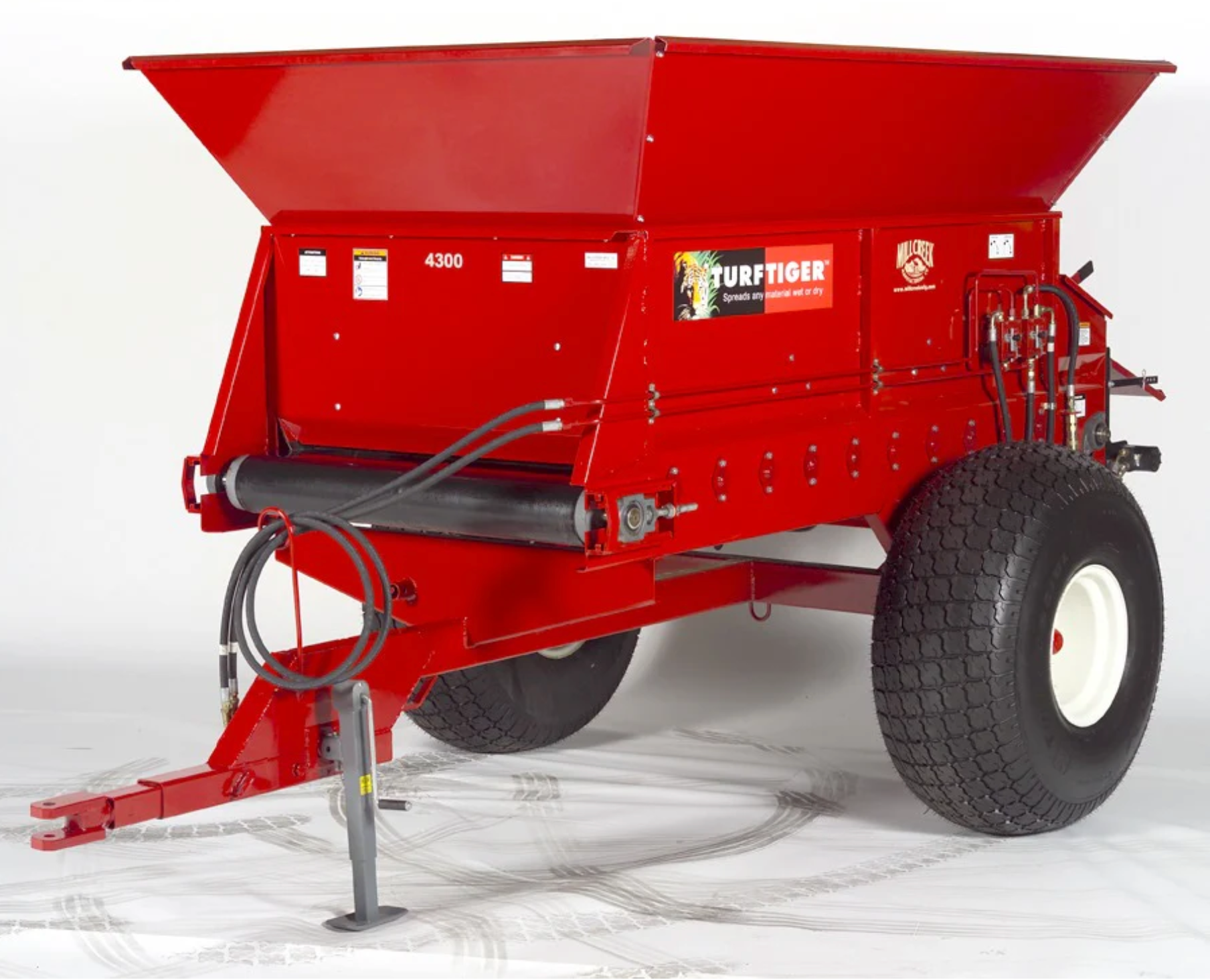 Topdresser – Heavy Duty Large Top Dressing Spreader for Turf and Lawn – Millcreek Manufacturing 4300 PTO Hydraulic Models