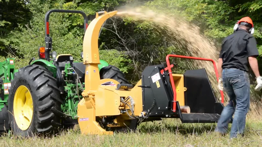 Wallenstein Wood Chipper | BX-R Series PTO (Hydraulic Feed) | BX36R–BX102RPI