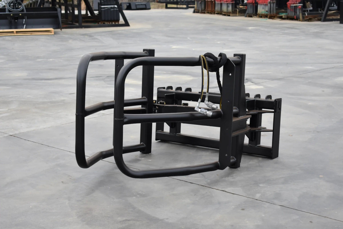 Loflin Fabrication Hydraulic Bale Squeezer For Skid Steers & Track Loaders; manufacturer family image, illustrated configuration may differ.