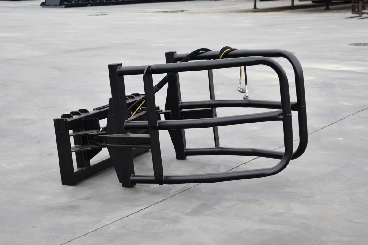 Loflin Fabrication Hydraulic Bale Squeezer For Skid Steers & Track Loaders; manufacturer family image, illustrated configuration may differ.