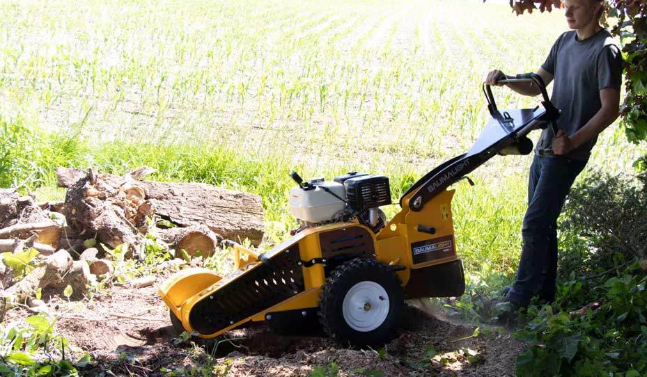 Baumalight WB44 portable stump grinder