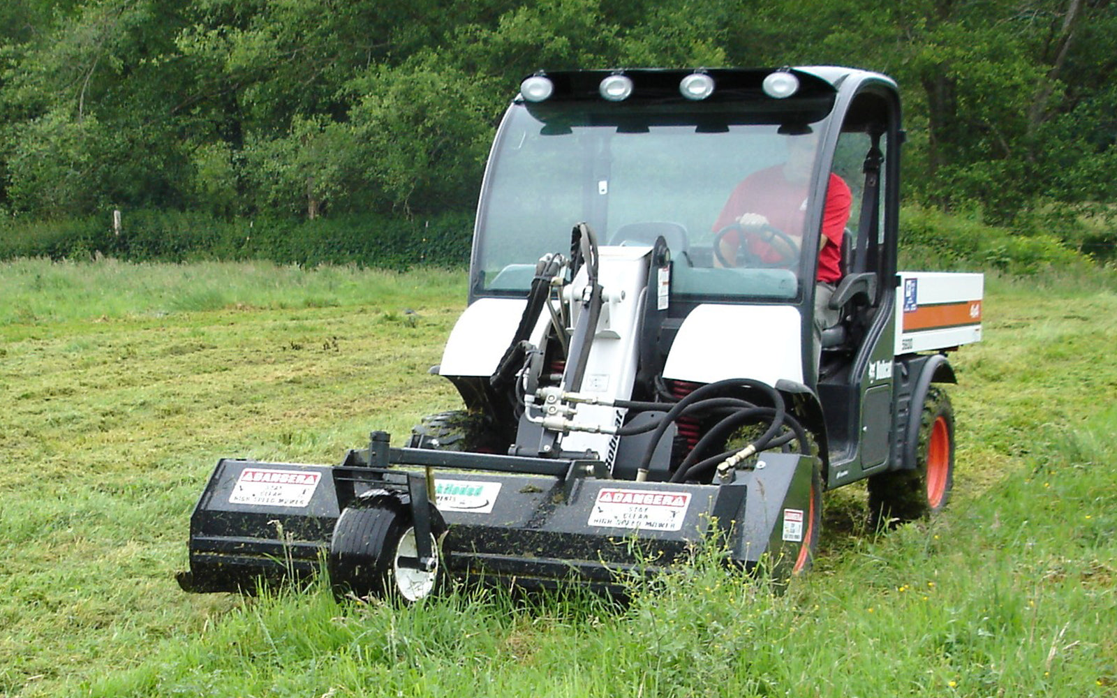 Brush Hound Flail Mower F-Series for Skid Steers