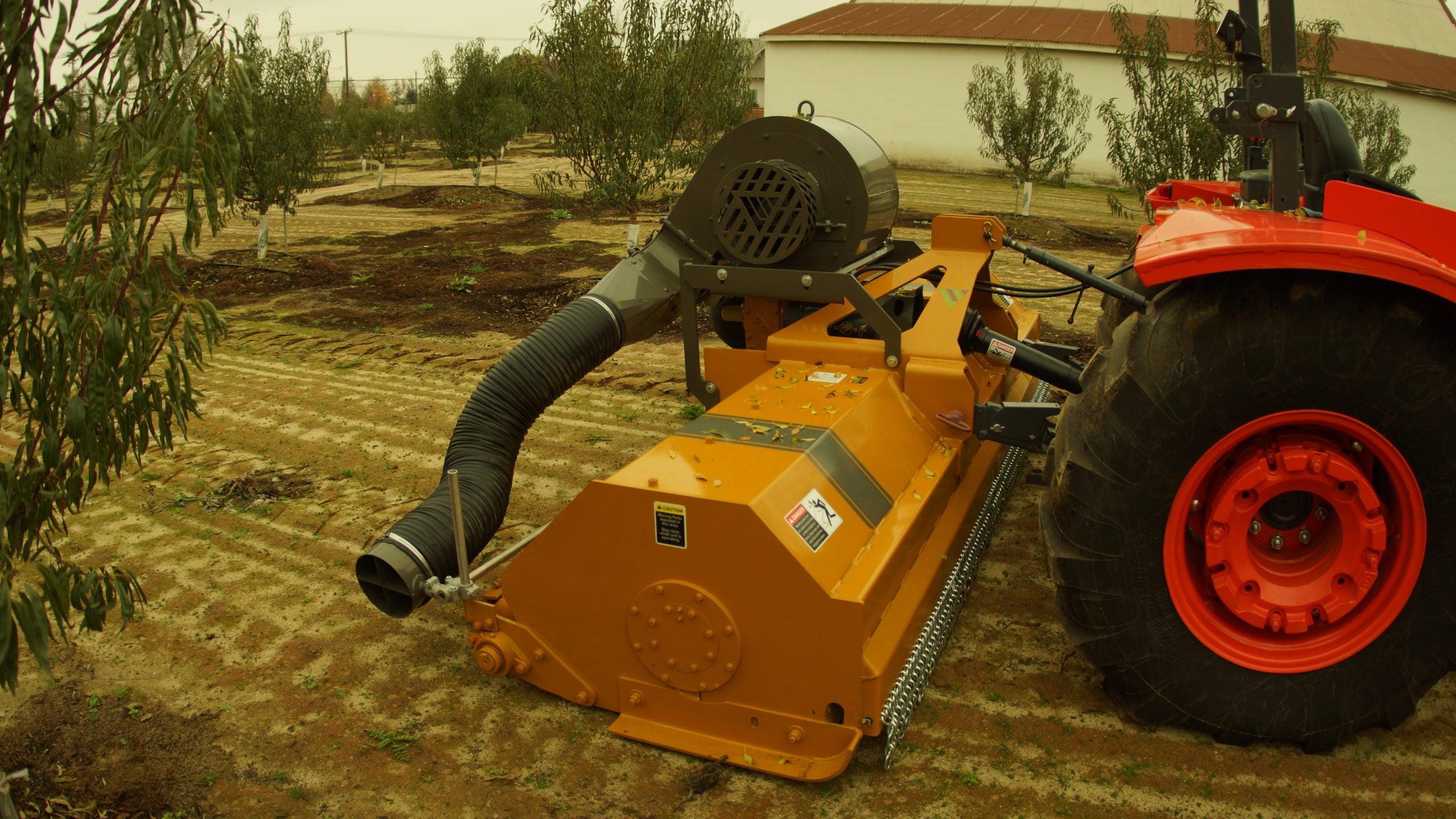 Vrisimo Berm Blower BL Series