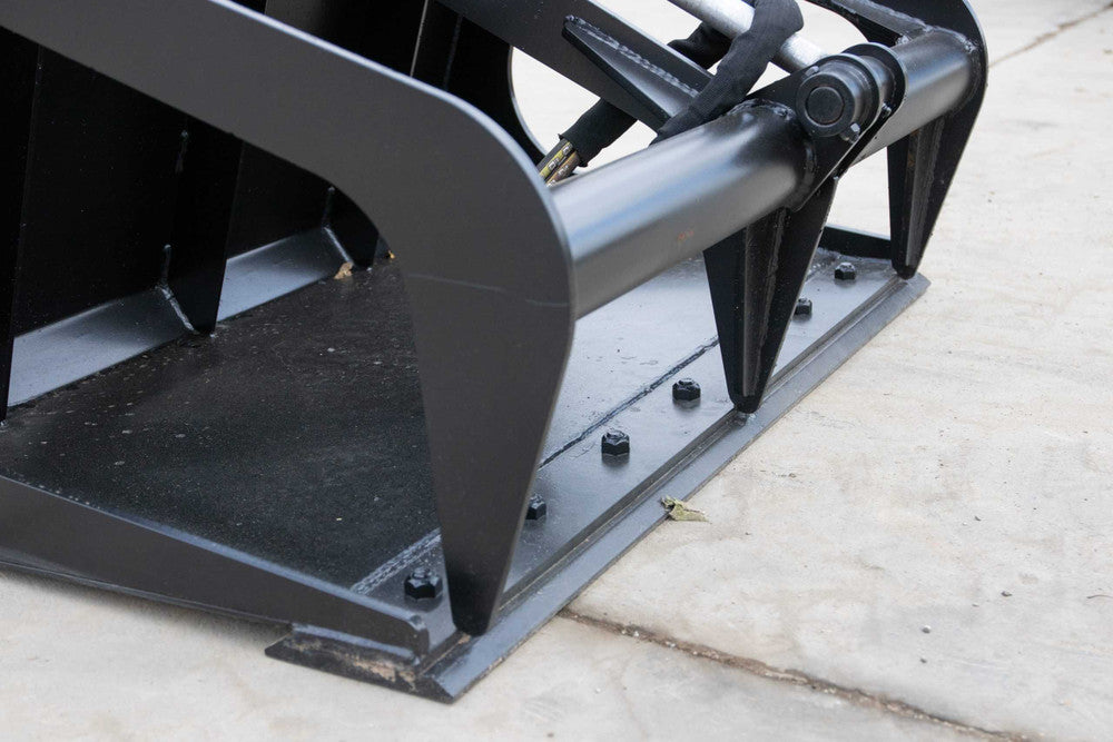 Express Steel 42-Inch Toro Dingo Solid Bottom Grapple;manufacturer family image, selected configuration may differ