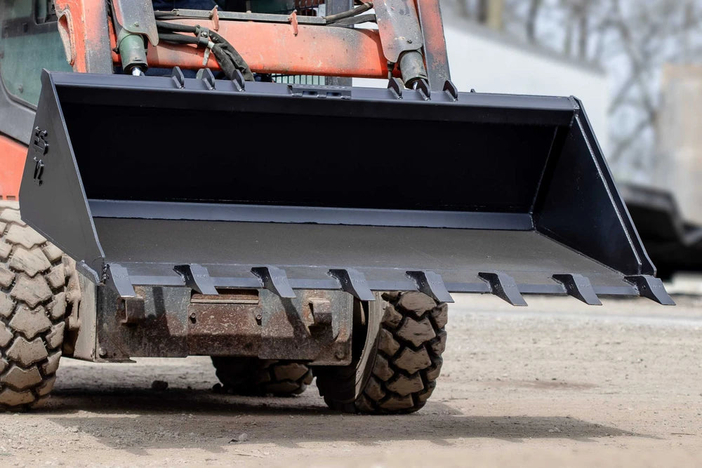 Express Steel Heavy Duty Tooth Bucket; manufacturer family image, selected width may differ