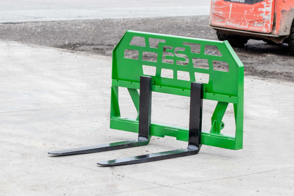 Express Steel Global Euro Pallet Forks; manufacturer family image, selected configuration may differ