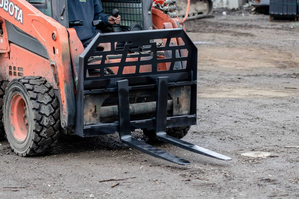 Express Steel Standard Pallet Forks; manufacturer family image, selected configuration may differ