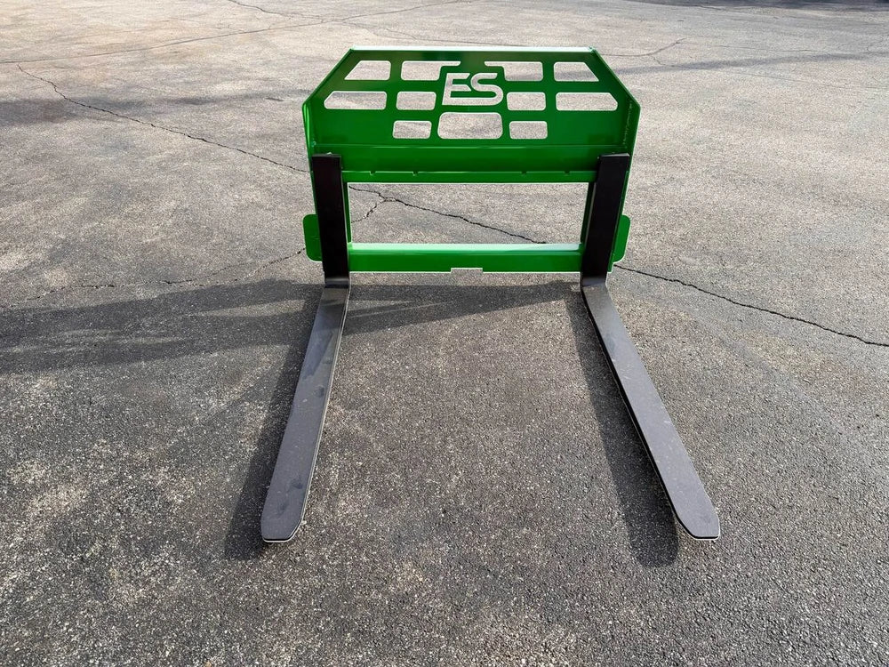 Express Steel John Deere Quick Attach Pallet Forks; manufacturer family image, selected configuration may differ