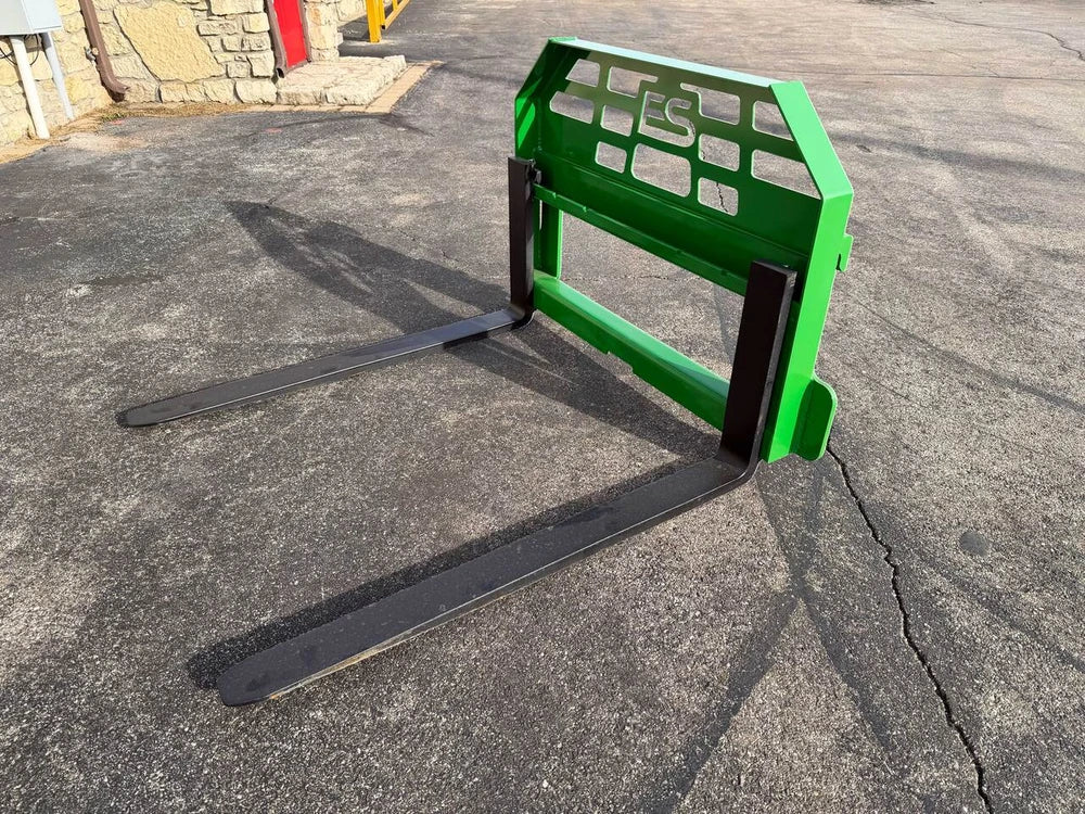 Express Steel John Deere Quick Attach Pallet Forks; manufacturer family image, selected configuration may differ