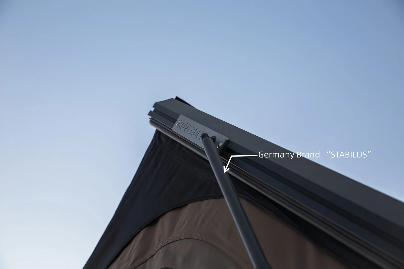 Grand Canyon Aluminum Side Opening Hard Roof Top Tent