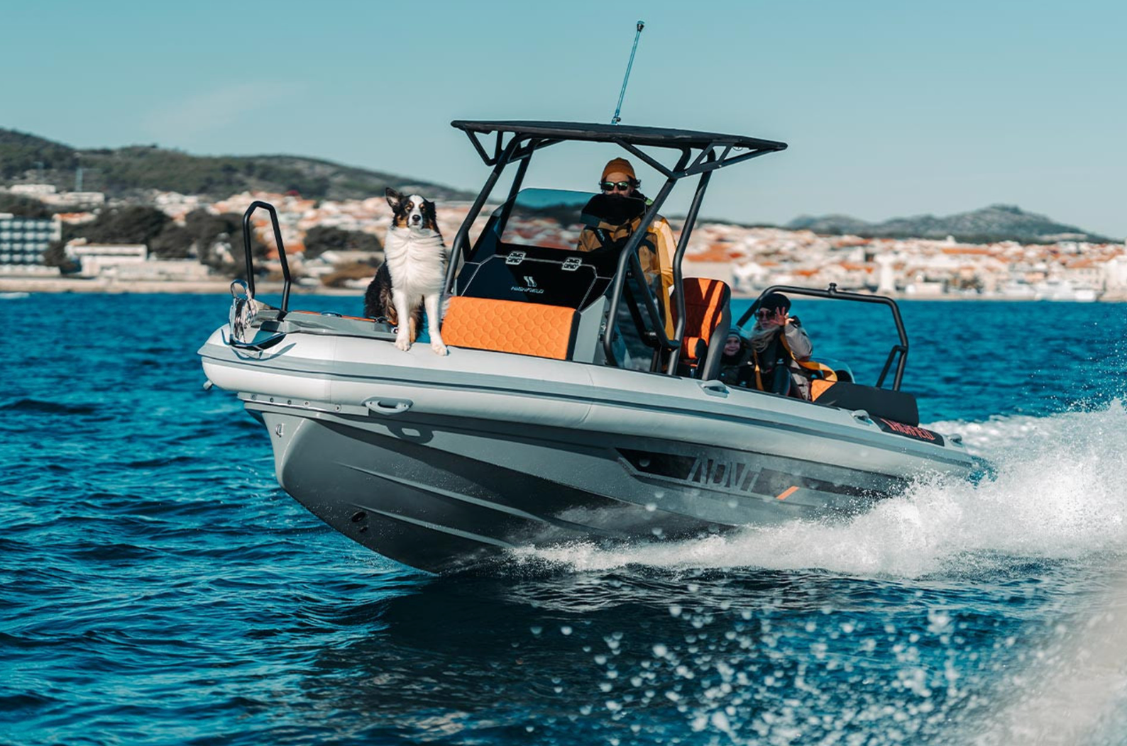 Highfield Adventure 7 Console RIB with T-Top | Yamaha 250hp | ADV7 LG-W-WB