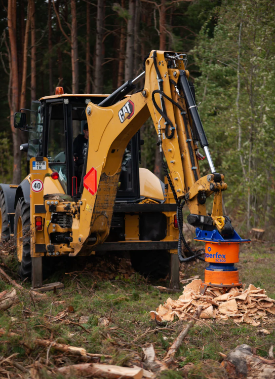 Dipperfox Stump Crusher – Stump Grinder for Excavators 3–14 Ton & Track Loaders (13–40 GPM) – SC500