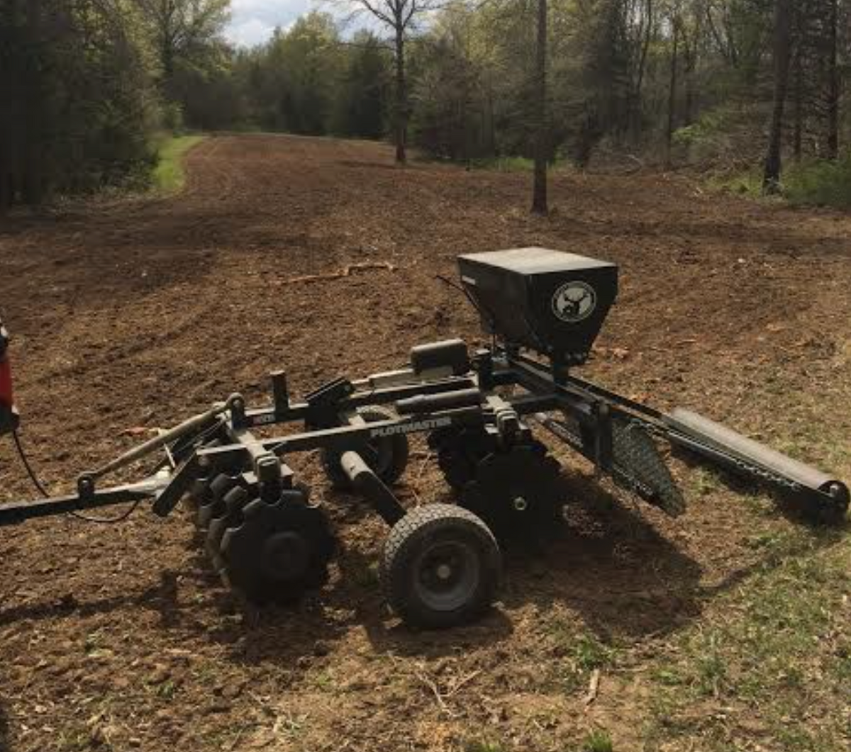 Plotmaster 400 Food Plot Planter with Seeder – ATV/UTV & Tractor (5-in-1 Plow, Disc, Seed, Drag)