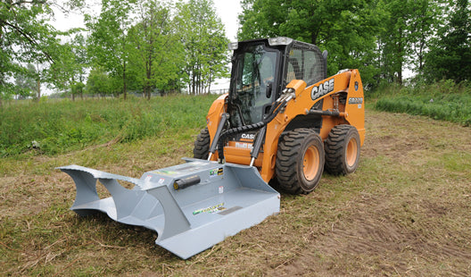 Baumalight CF560 rotary brush cutter deck and working detail