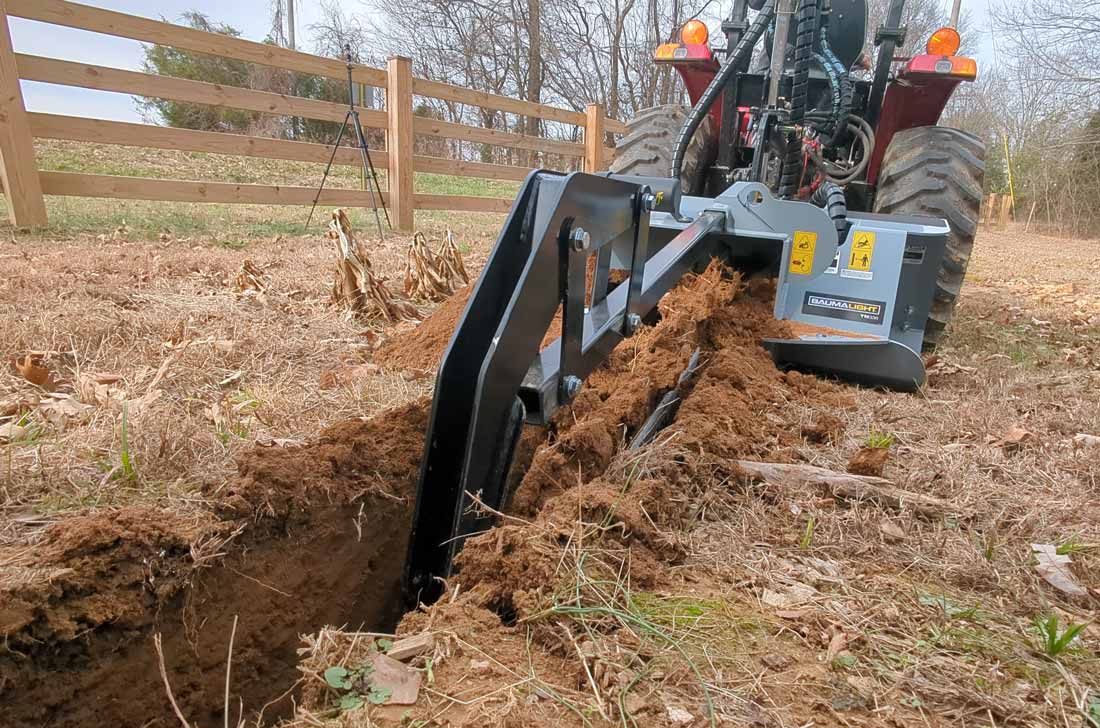 TN336 trencher with crumb scraper bar