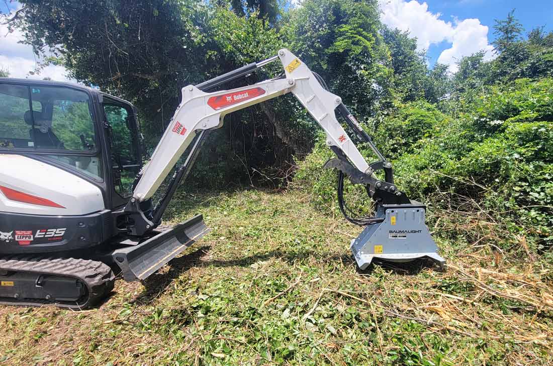 Baumalight CXC530 rotary brush cutter deck and working detail
