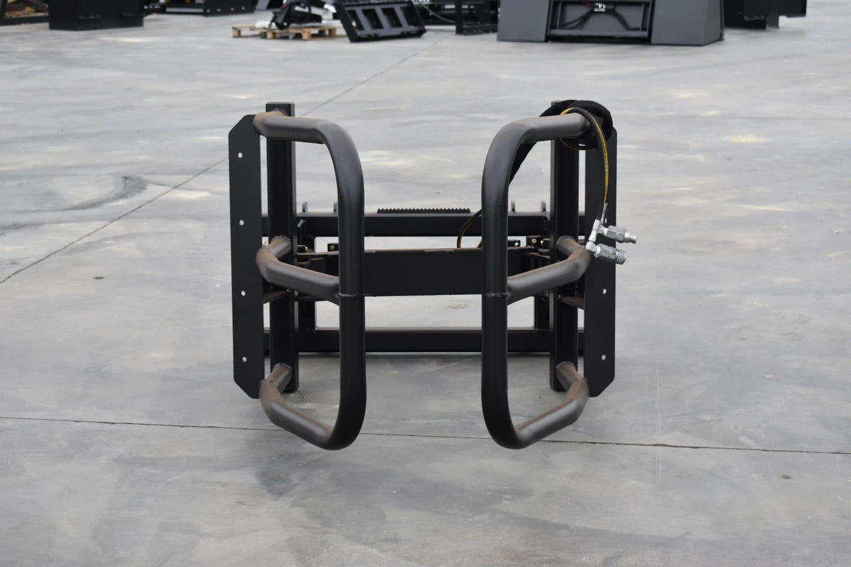 Loflin Fabrication Hydraulic Bale Squeezer For Skid Steers & Track Loaders; manufacturer family image, illustrated configuration may differ.