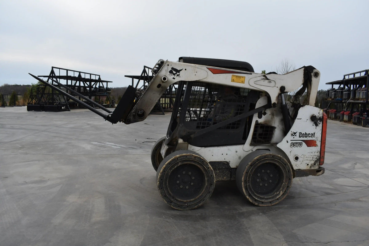 Loflin Fabrication Double-Bottom Hay Spear For Skid Steers & Track Loaders; manufacturer family image, illustrated configuration may differ.