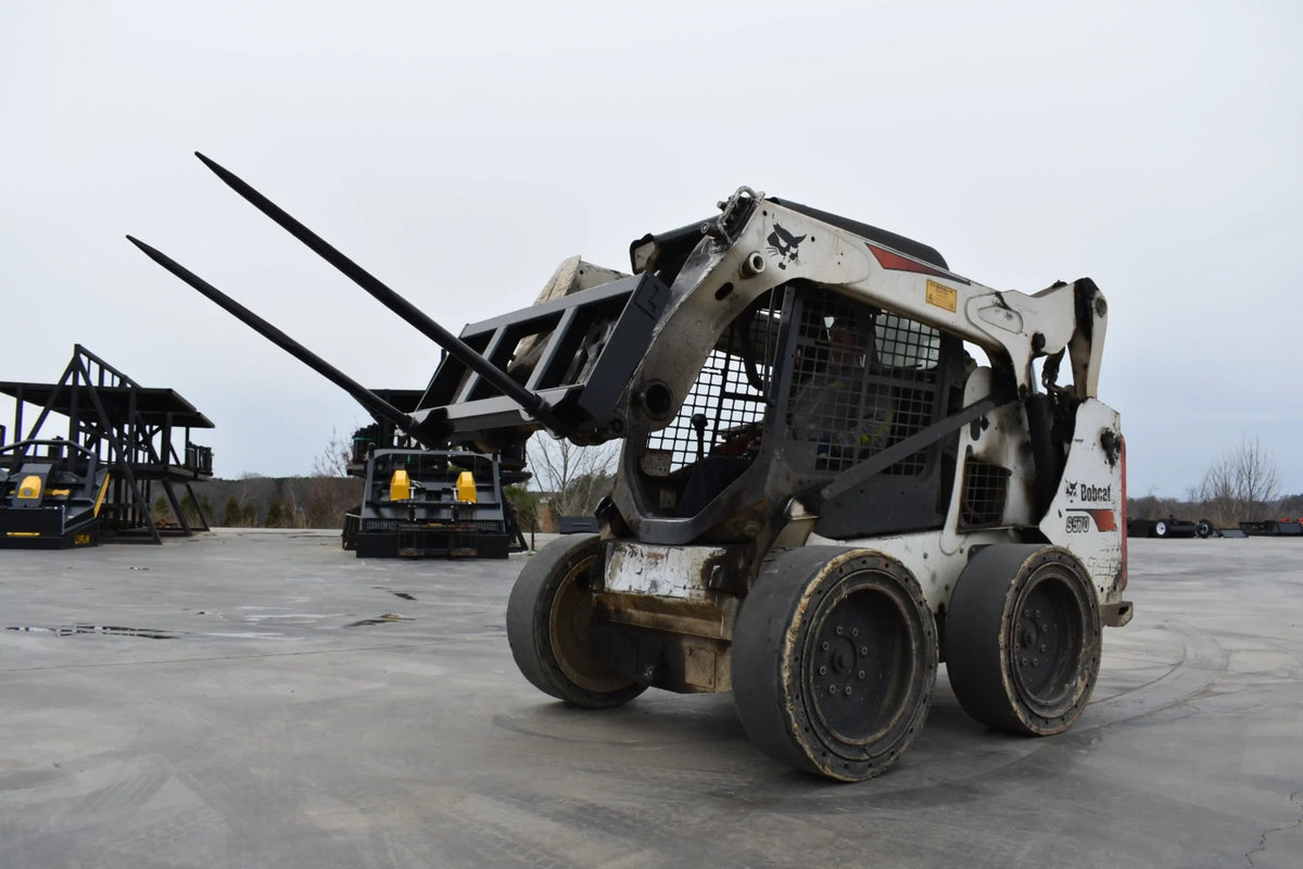 Loflin Fabrication Double-Bottom Hay Spear For Skid Steers & Track Loaders; manufacturer family image, illustrated configuration may differ.