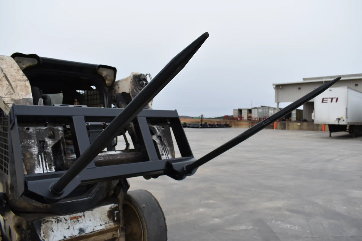 Loflin Fabrication Double-Bottom Hay Spear For Skid Steers & Track Loaders; manufacturer family image, illustrated configuration may differ.