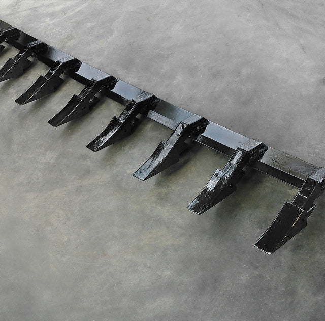 Loflin Fabrication Removable Bucket Toothbars