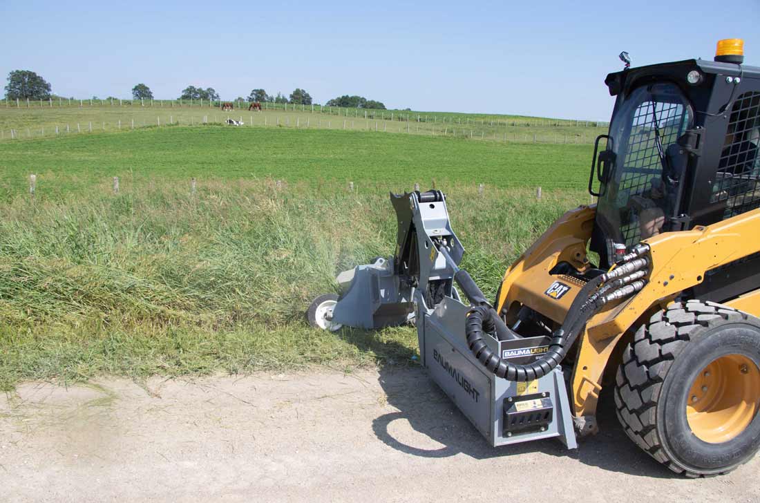 SWF560 with solid flat free tire